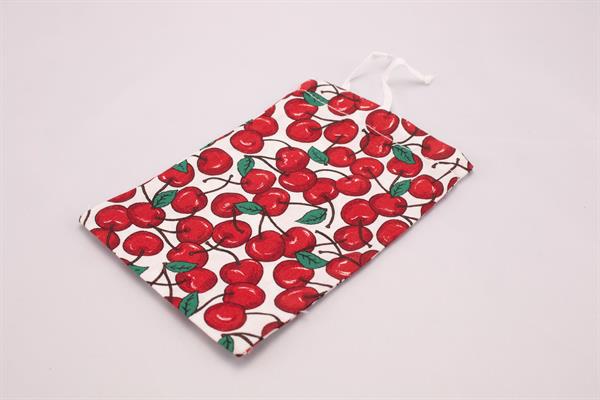 Lille pose til tørret frugt, stof med små kirsebær
